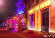   /Flirt de Luxe